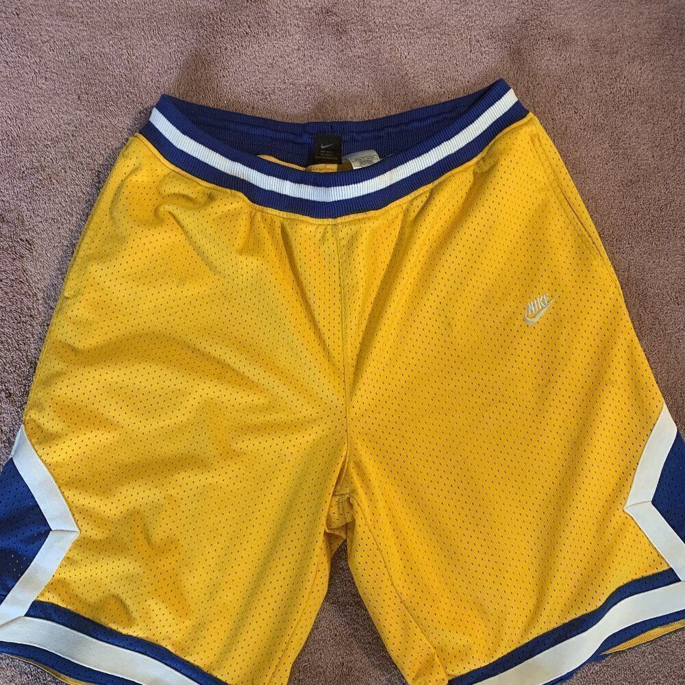 Y2k Nike Shorts Yellow‎